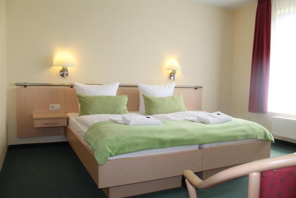 Hotel & Restaurant Zum Kap Arkona Putgarten Екстериор снимка