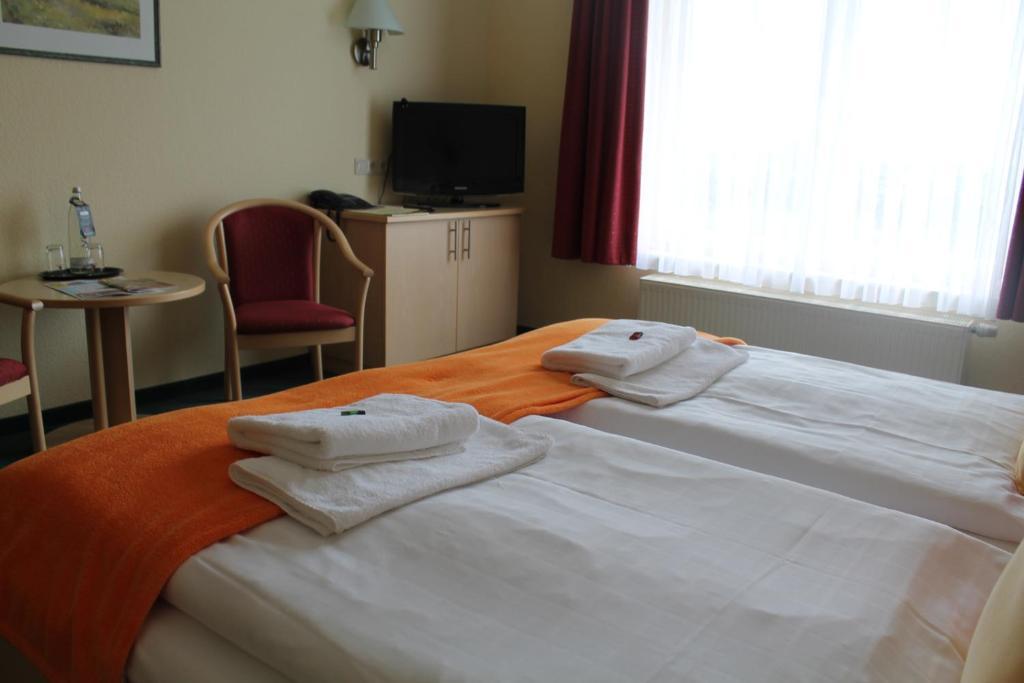 Hotel & Restaurant Zum Kap Arkona Putgarten Екстериор снимка